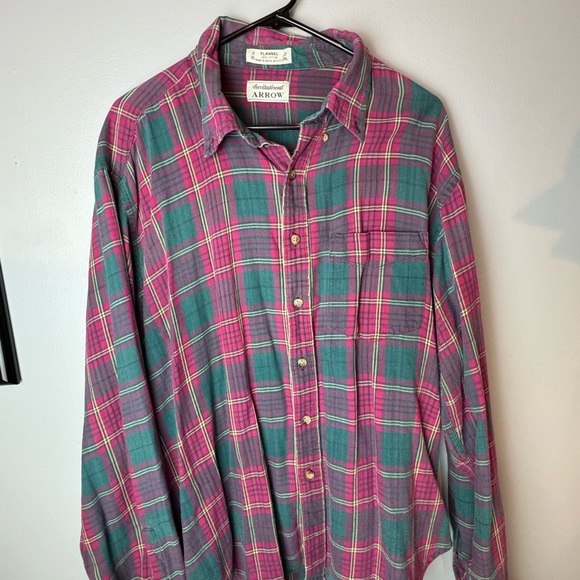 Vintage Flannel - Picture 3 of 4